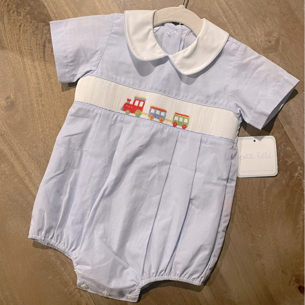 Petit Bébé One Piece